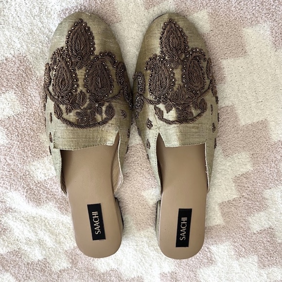 SAACHI Shoes - Saachi Green Silk Beaded Mules, Sz 9, NWOT